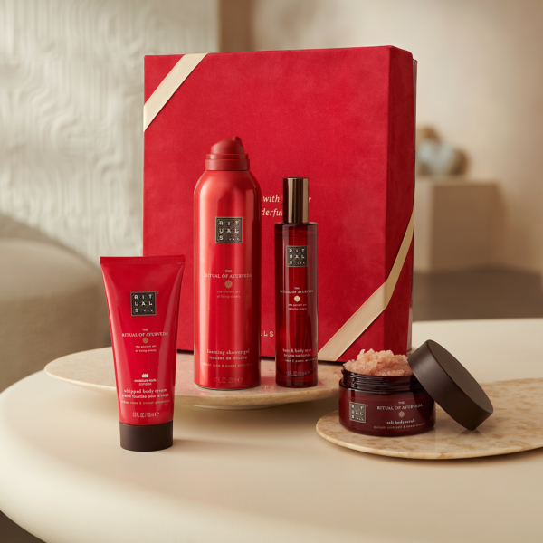 Alternative view of The Ritual of Ayurveda - Medium Gift Set 2026