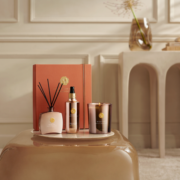 Alternative view of Private Collection - Wild Fig 2026